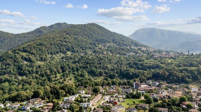 Villa indipendente con ampio Giardino privato (9)