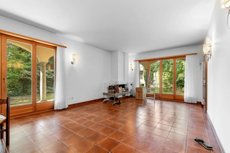 Villa indipendente con ampio Giardino privato (5)