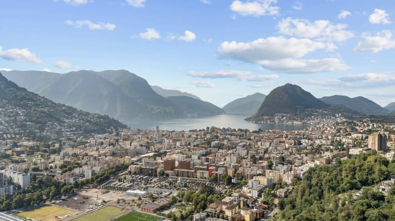 Attico Panoramico Vista Lago (1)