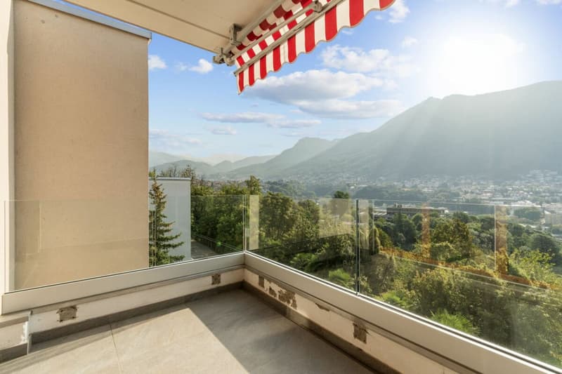 Attico Panoramico Vista Lago (10)