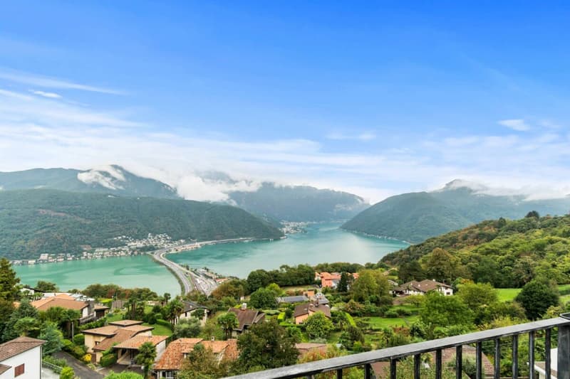Zwischen Natur und Seesicht - charmantes Zuhause in Carona mit besonderem Extra (17)