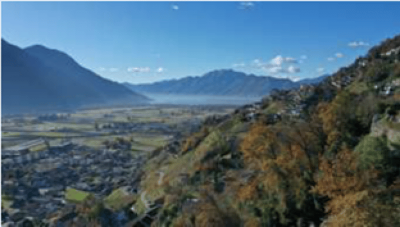Terreno edificabile attraente ad Agarone con vista lontana (2)