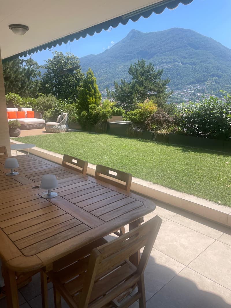 Lugano: maisonette signorile con vista lago e piscina (1)