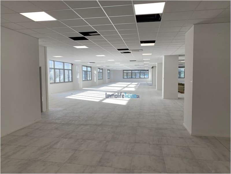 MENDRISIO : AFFITTO UFFICIO open space, nuovo, high-tech/ OFFICE TO LET new, open space, high tech (1)