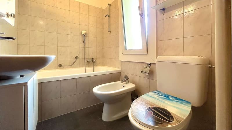ACCOGLIENTE 3.5 CON BALCONE E VISTA  APERTA (8)