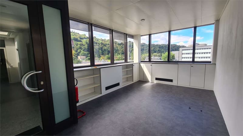 LUGANO: prestigioso nuovo ufficio in edificio moderno (6)