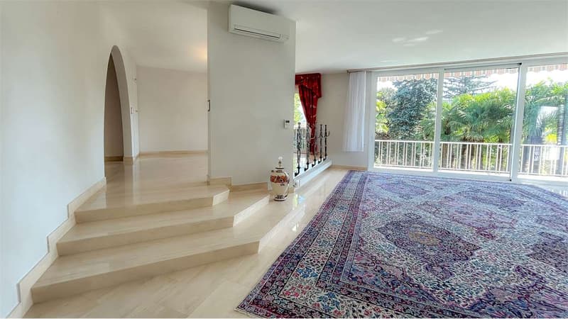 VILLA INDIPENDENTE CON PISCINA E DEPANDANCE (4)