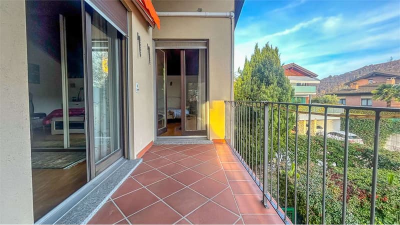 ELEGANTE VILLA  CON GIARDINO IN ZONA STRATEGICA (10)