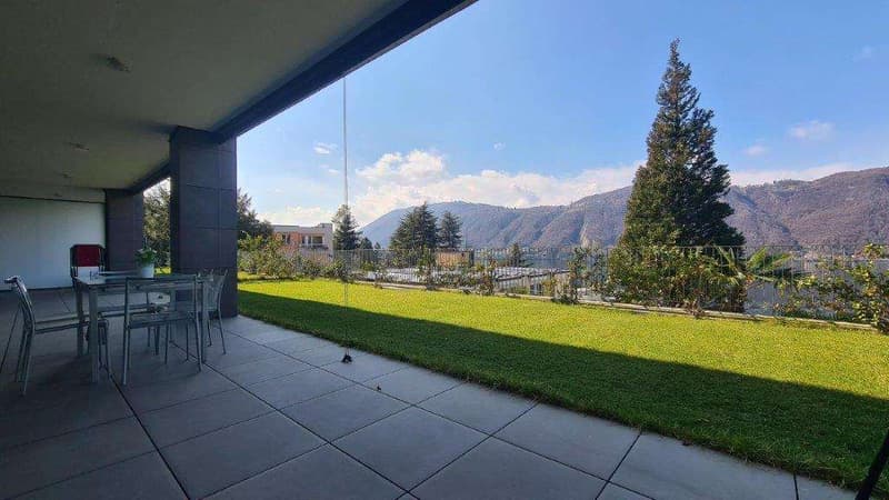 BISSONE: PRESTIGIOSO 4.5 LOC. VISTA LAGO CON GIARDINO (3)