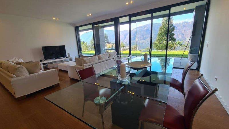BISSONE: PRESTIGIOSO 4.5 LOC. VISTA LAGO CON GIARDINO (5)