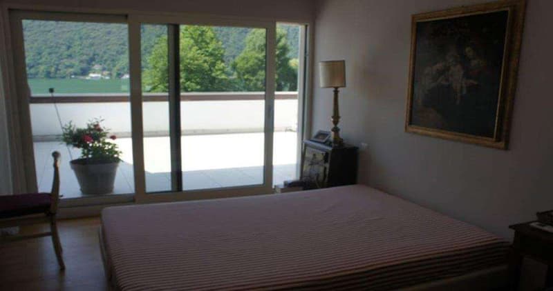 MELANO: SPLENDIDO ATTICO 270 mq  VISTA LAGO (6)