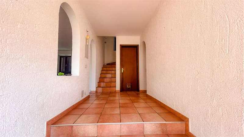 AFFASCINANTE CASA NEL CUORE DEL NUCLEO DI NEGGIO (4)