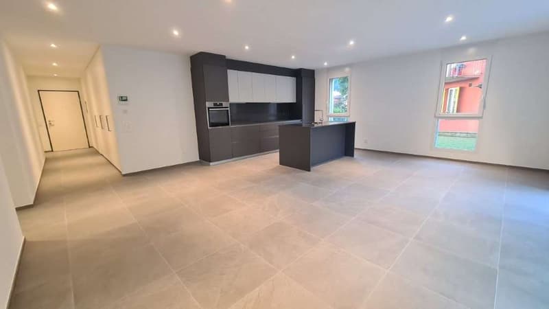 BELLINZONA - LUMINO: NUOVO 3.5 LOC. CON AMPIA TERRAZZA (5)