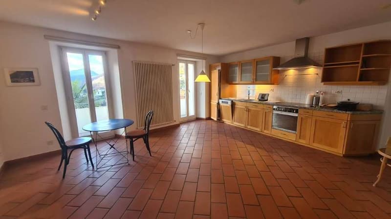 AROGNO: GRANDE CASA PANORAMICA NEL NUCLEO (5)