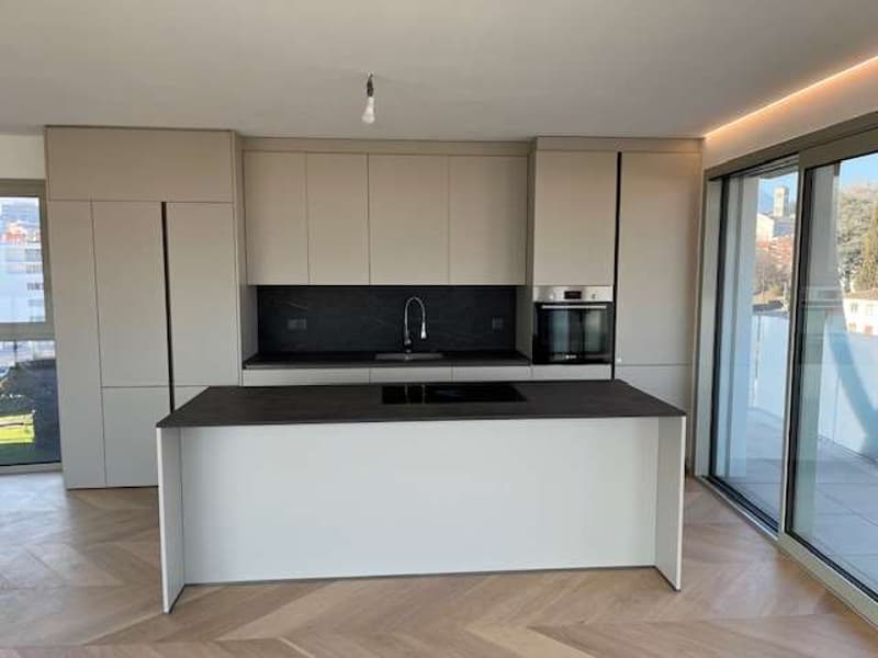 Massagno: attico con roof terrace e vista aperta (3)