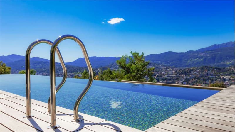 Lugano: villa contemporanea di prestigio con piscina e vista lago (2)