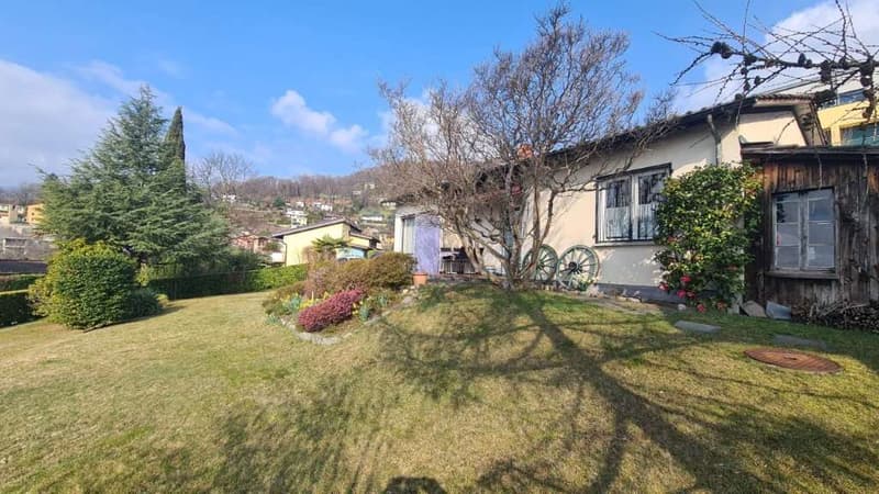 CAPRIASCA LOPAGNO: GRAZIOSA CASA SINGOLA CON GIARDINO (3)