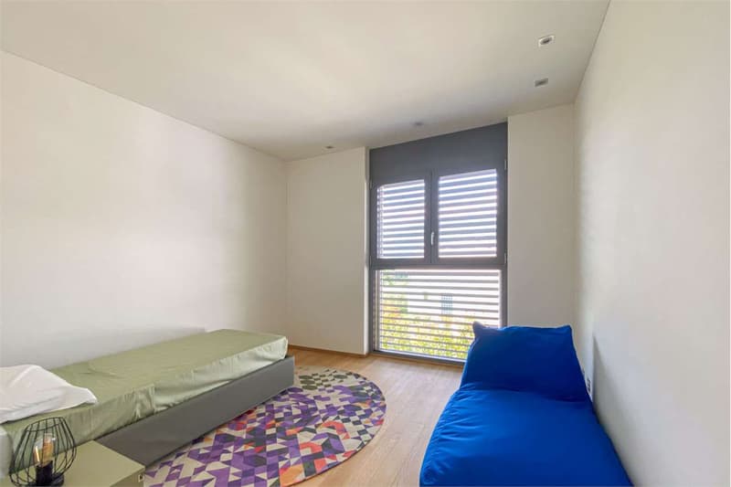 Comano: moderno 3.5 loc. di pregio con ampia terrazza (5)