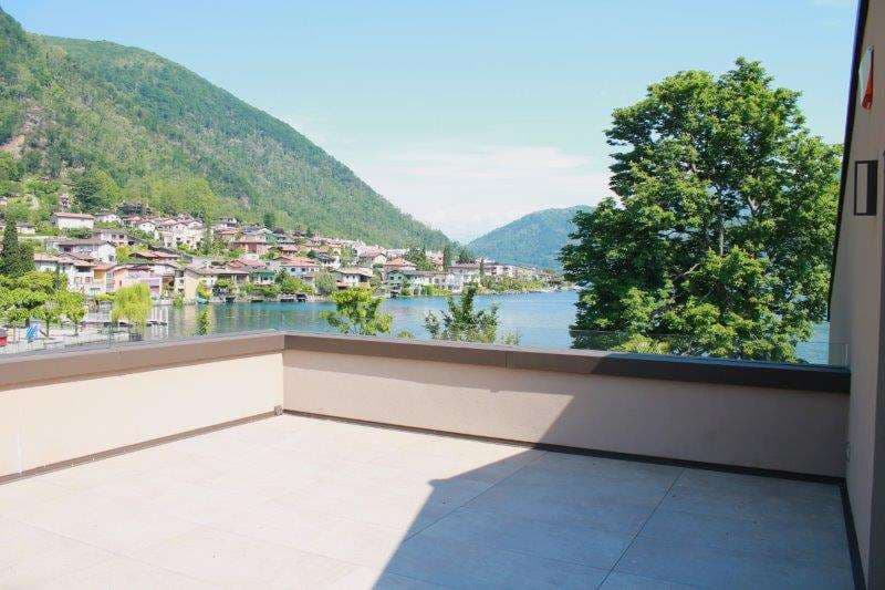 RIVA S. VITALE: SPLENDIDA VILLA A LAGO CON PISCINA (8)