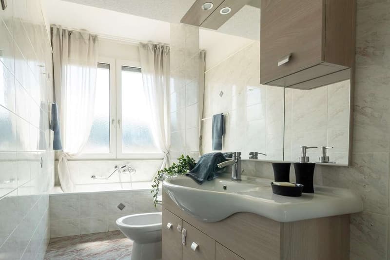 Chiasso: appartamento 4,5 loc. con vista aperta (5)