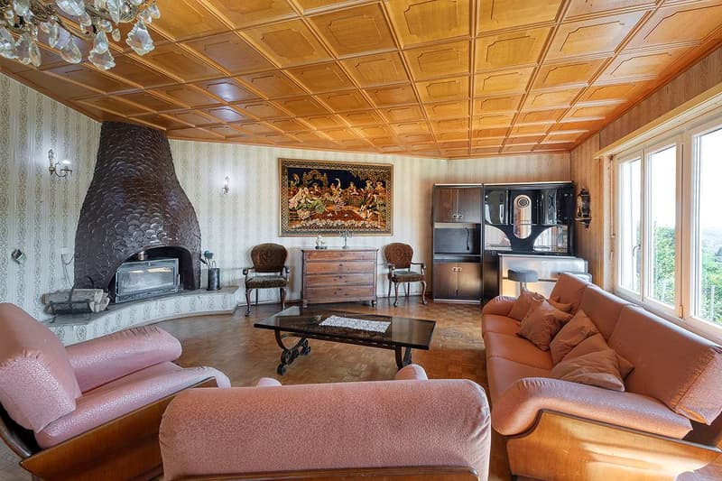 CASTEL S. PIETRO: VILLA  CON GRANDE POTENZIALE DA RINNOVARE (3)