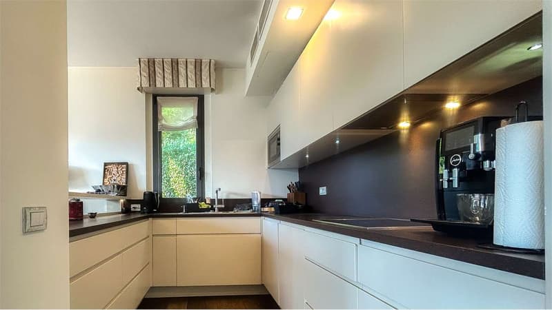 PRESTIGIOSO APPARTAMENTO CON VISTA LAGO MOZZAFIATO (6)