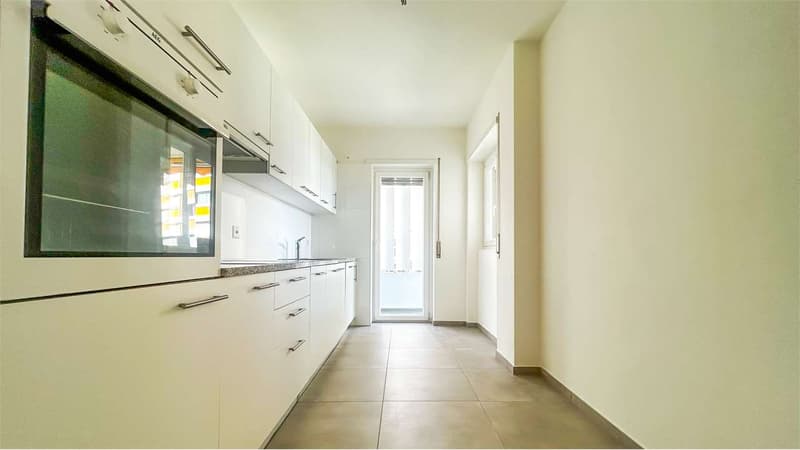 APPARTAMENTO 3 LOCALI CON VISTA  APERTA (5)