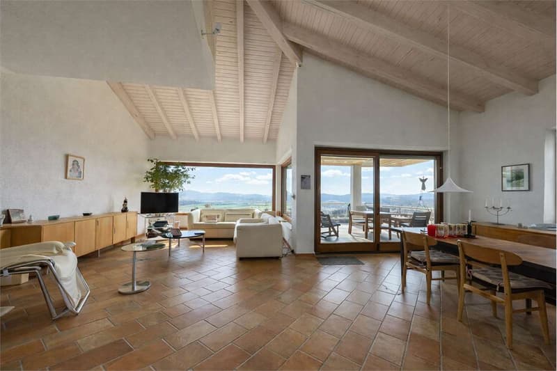 Casa bifamiliare con vista imprendibile a Besazio (5)
