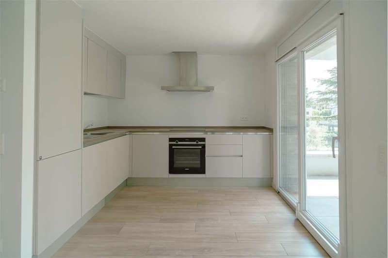 ELEGANTE APPARTAMENTO 3,5 LOCALI A GENTILINO (6)