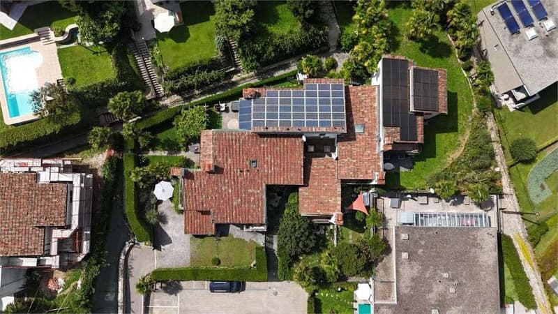 RIVA SAN VITALE: SUGGESTIVA CASA 5.5 loc. CON GIARDINO (4)