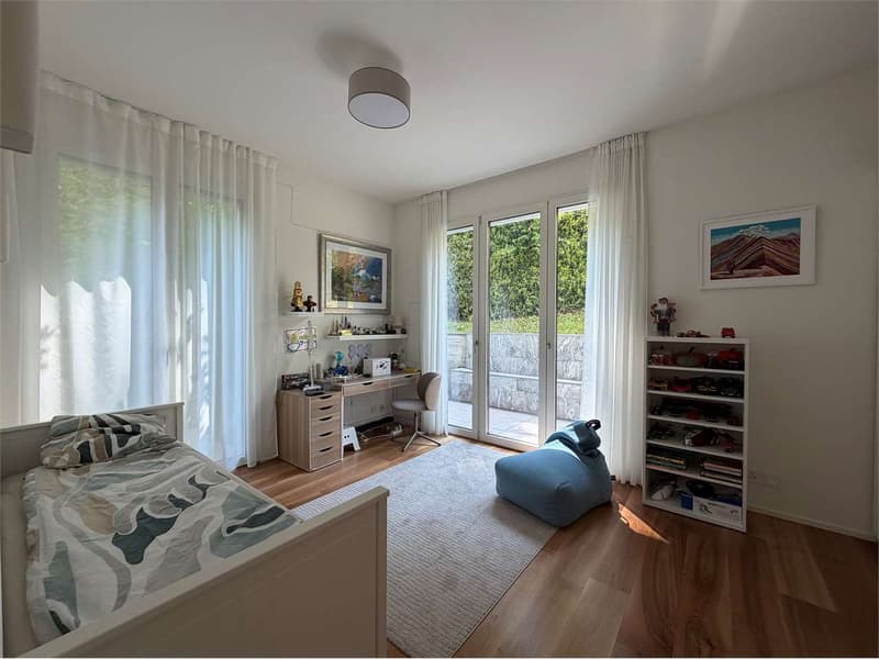 Eleganza senza compromessi con vista mozzafiato sul Lago di Lugano (9)
