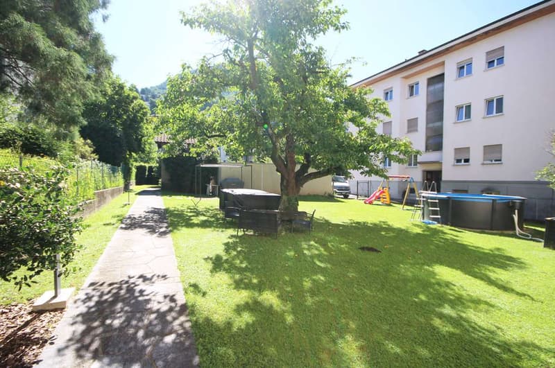 Spazioso appartamento in piccolo contesto con giardino (1)