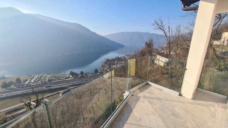 ROVIO: CASA SINGOLA 6.5 LOC. VISTA LAGO (8)