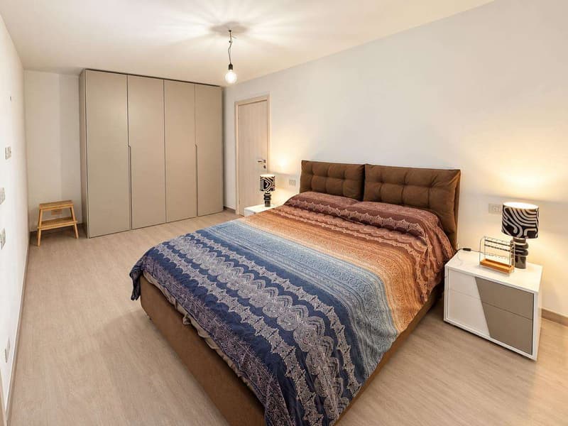 Vacallo: splendido 3,5 locali duplex con vista sul Lago di Como (6)