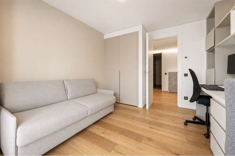 Elegante 4.5 locali con ampia terrazza nella rinomata Residenza Parco (5)
