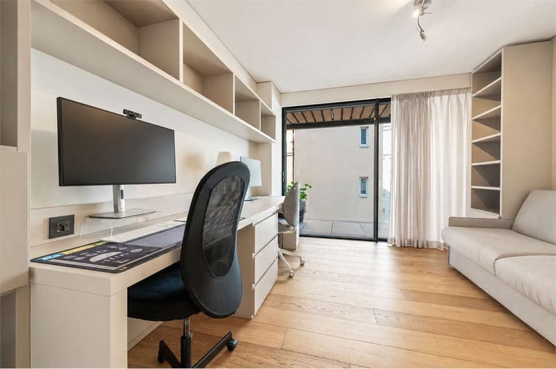 Elegante 4.5 locali con ampia terrazza nella rinomata Residenza Parco (6)