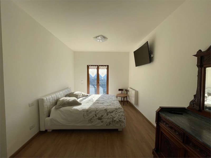 Vacallo 4 locali arredato con vista mozzafiato e ampia terrazza (8)