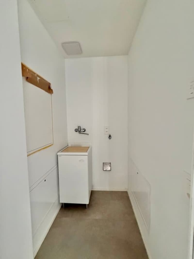 VENDESI A MINUSIO - APPARTAMENTO DI 3.5 LOCALI AL 2° PIANO IN NUOVA RESIDENZA (12)
