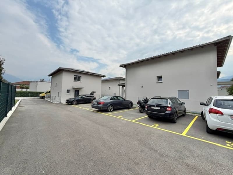 VENDESI A CUGNASCO - NUOVA CASA UNIFAMILIARE DI 5.5 LOCALI IN ZONA TRANQUILLA (16)