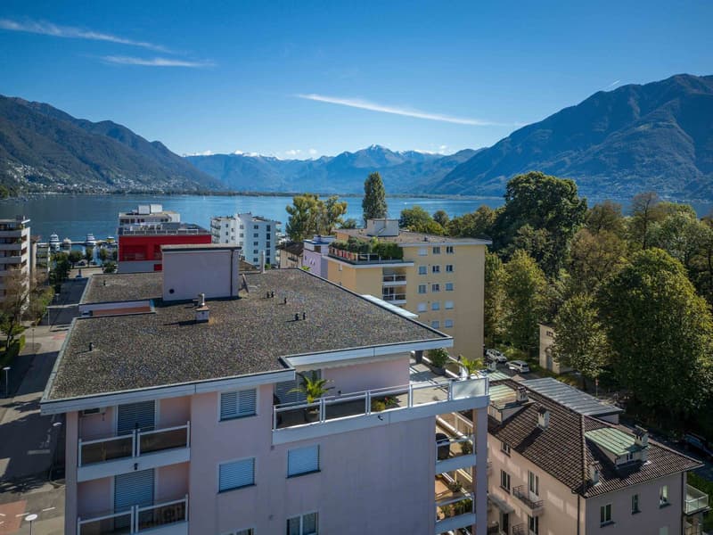 VENDESI IN CENTRO A LOCARNO - AMPIO E LUMINOSO ATTICO (ANCHE RESIDENZA SECONDARIA) (27)