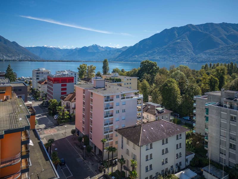 VENDESI IN CENTRO A LOCARNO - AMPIO E LUMINOSO ATTICO (ANCHE RESIDENZA SECONDARIA) (26)