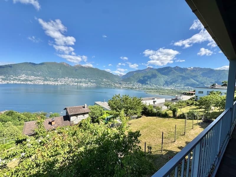 VENDESI A VIRA GAMBAROGNO - CASA UNIFAMILIARE CON VISTA IMPRENDIBILE SUL LAGO MAGGIORE (20)