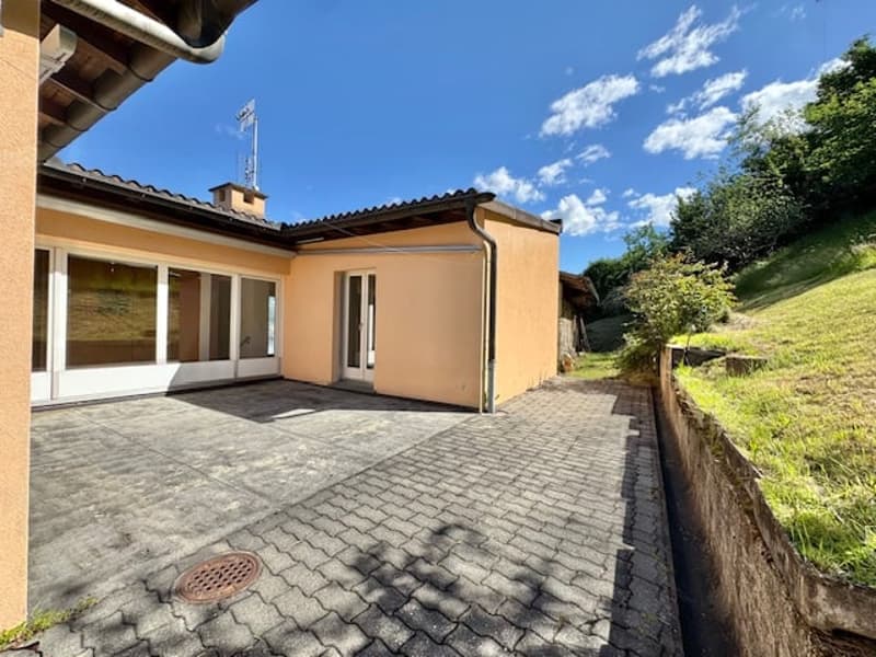 VENDESI A VIRA GAMBAROGNO - CASA UNIFAMILIARE CON VISTA IMPRENDIBILE SUL LAGO MAGGIORE (16)