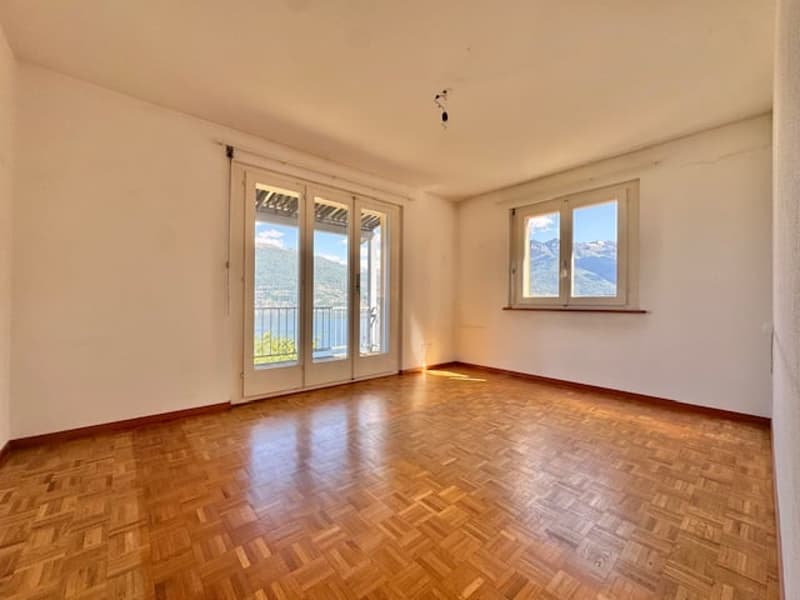 VENDESI A VIRA GAMBAROGNO - CASA UNIFAMILIARE CON VISTA IMPRENDIBILE SUL LAGO MAGGIORE (13)