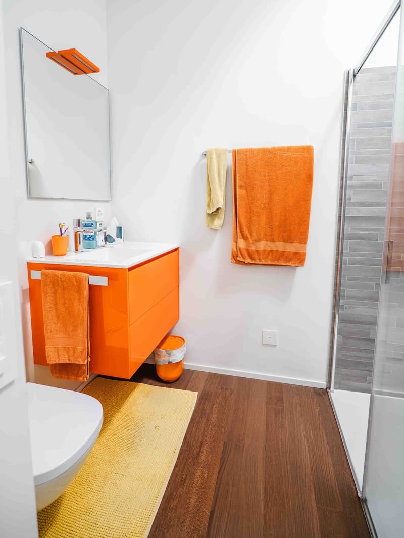 VENDESI A CRESCIANO - MODERNA E AMPIA VILLA DI 5.5 LOCALI IN ZONA TRANQUILLA (19)