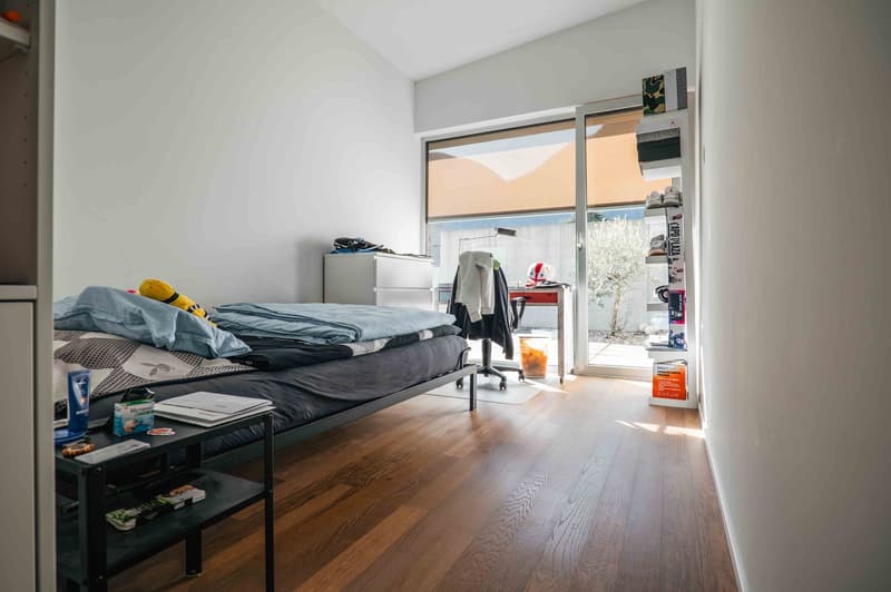 VENDESI A CRESCIANO - MODERNA E AMPIA VILLA DI 5.5 LOCALI IN ZONA TRANQUILLA (18)