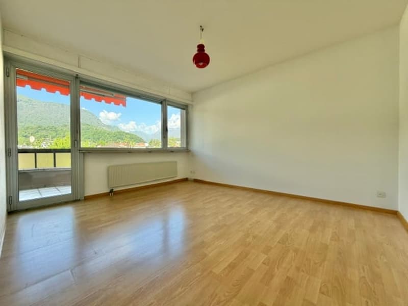 VENDESI A LOSONE - Appartamento di 3.5 locali con vista nel verde, anche come Res. Secondaria (3)