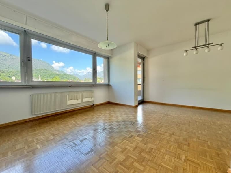 VENDESI A LOSONE - Appartamento di 3.5 locali con vista nel verde, anche come Res. Secondaria (4)