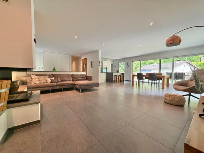 VENDESI A GOLINO - MODERNA CASA UNIFAMILIARE CON GIARDINO PRIVATO (6)