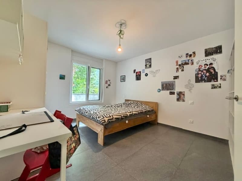 VENDESI A GOLINO - MODERNA CASA UNIFAMILIARE CON GIARDINO PRIVATO (17)